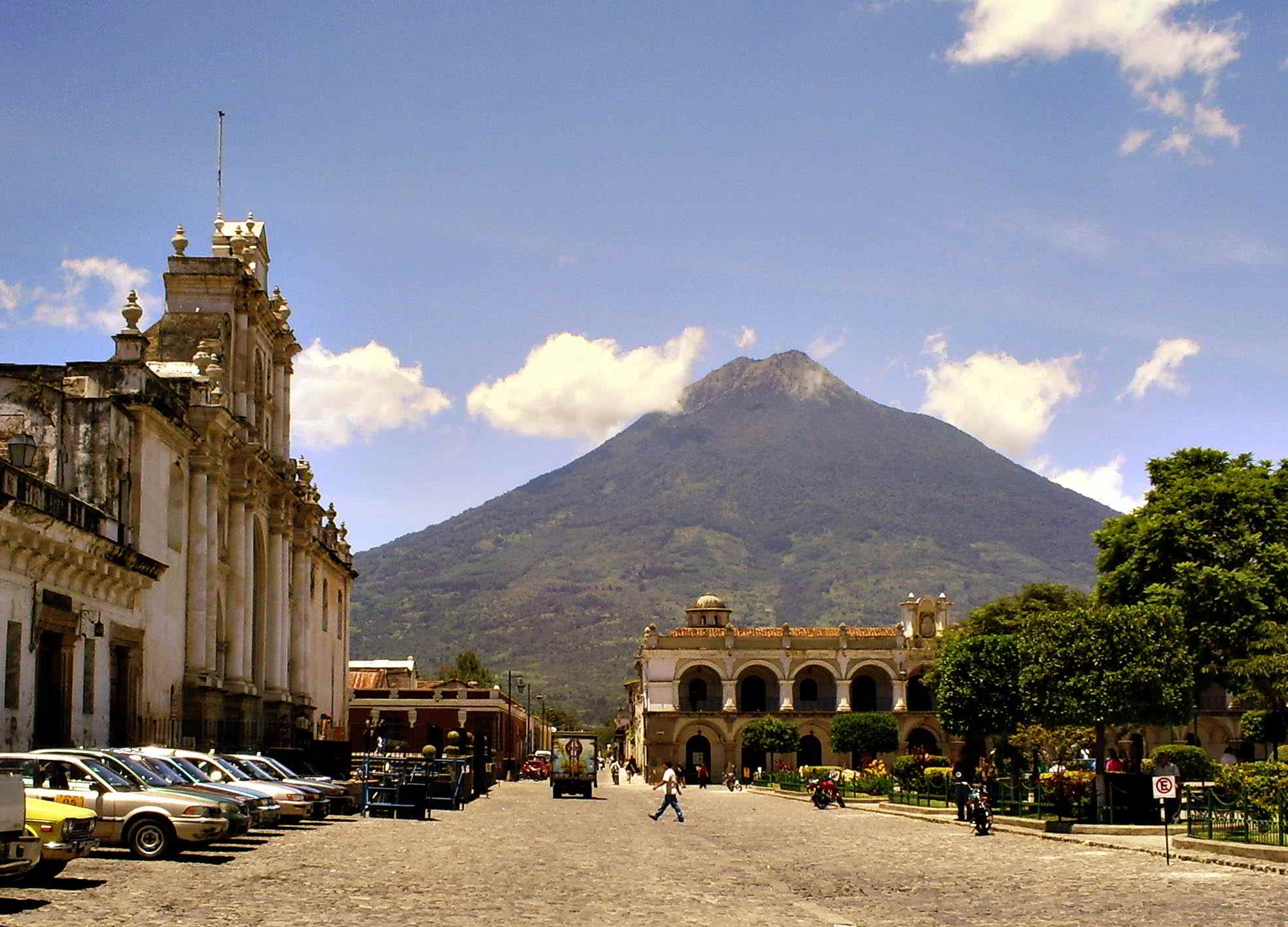 Antigua-Guatemala-2